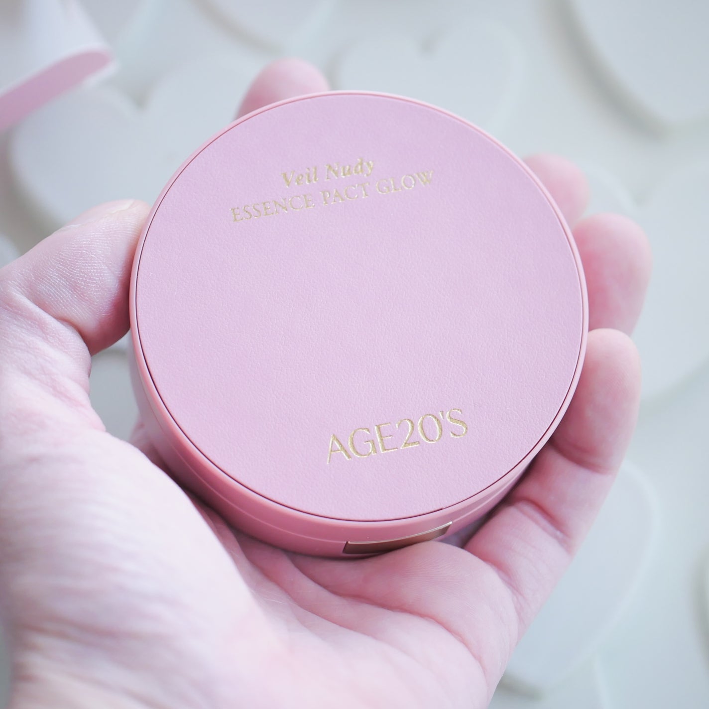 ヴェールヌーディ エッセンスパクトグロウ/AGE20’s/クリーム・エマルジョンファンデーションを使ったクチコミ(7枚目)