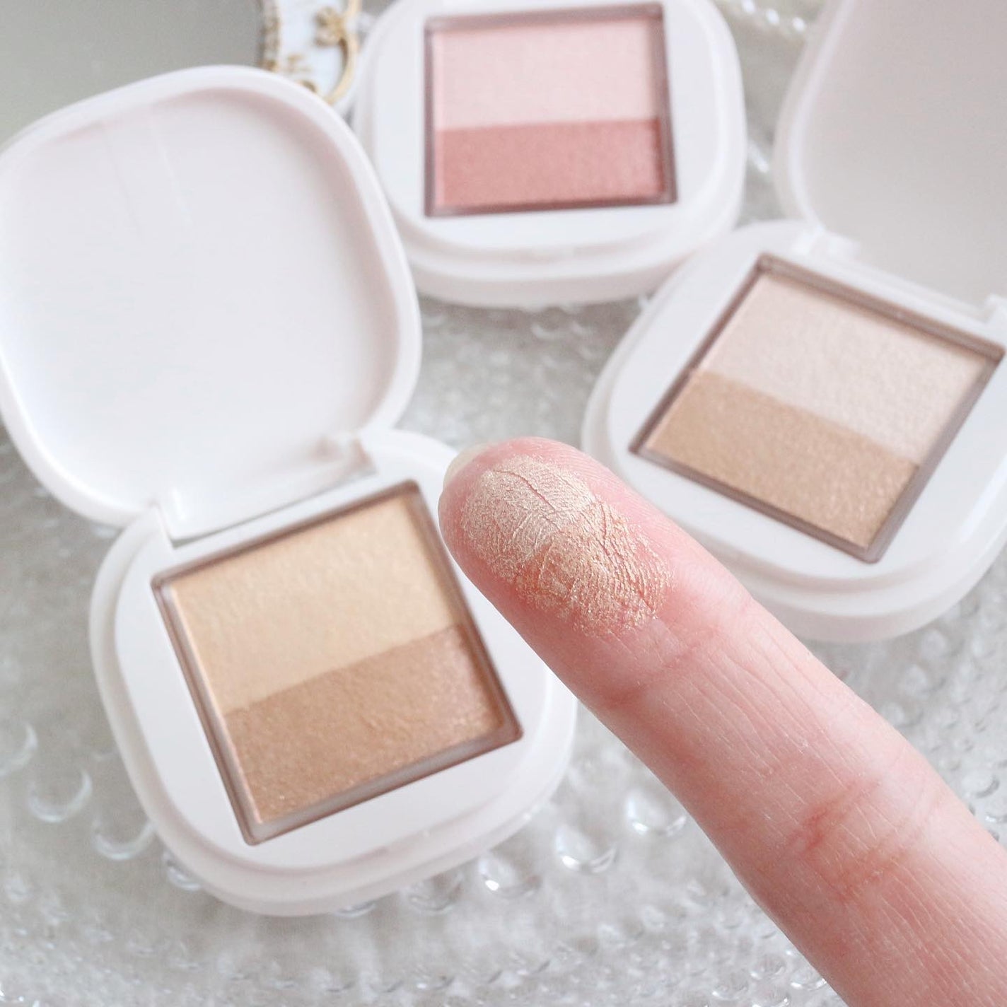 アイカラー/media luxe/アイシャドウパレットを使ったクチコミ(7枚目)