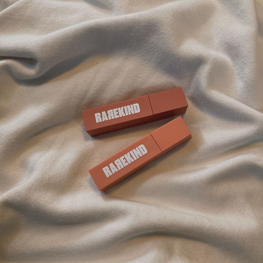 オーバスマッジリップティント/RAREKIND/リップティントを使ったクチコミ（1枚目）