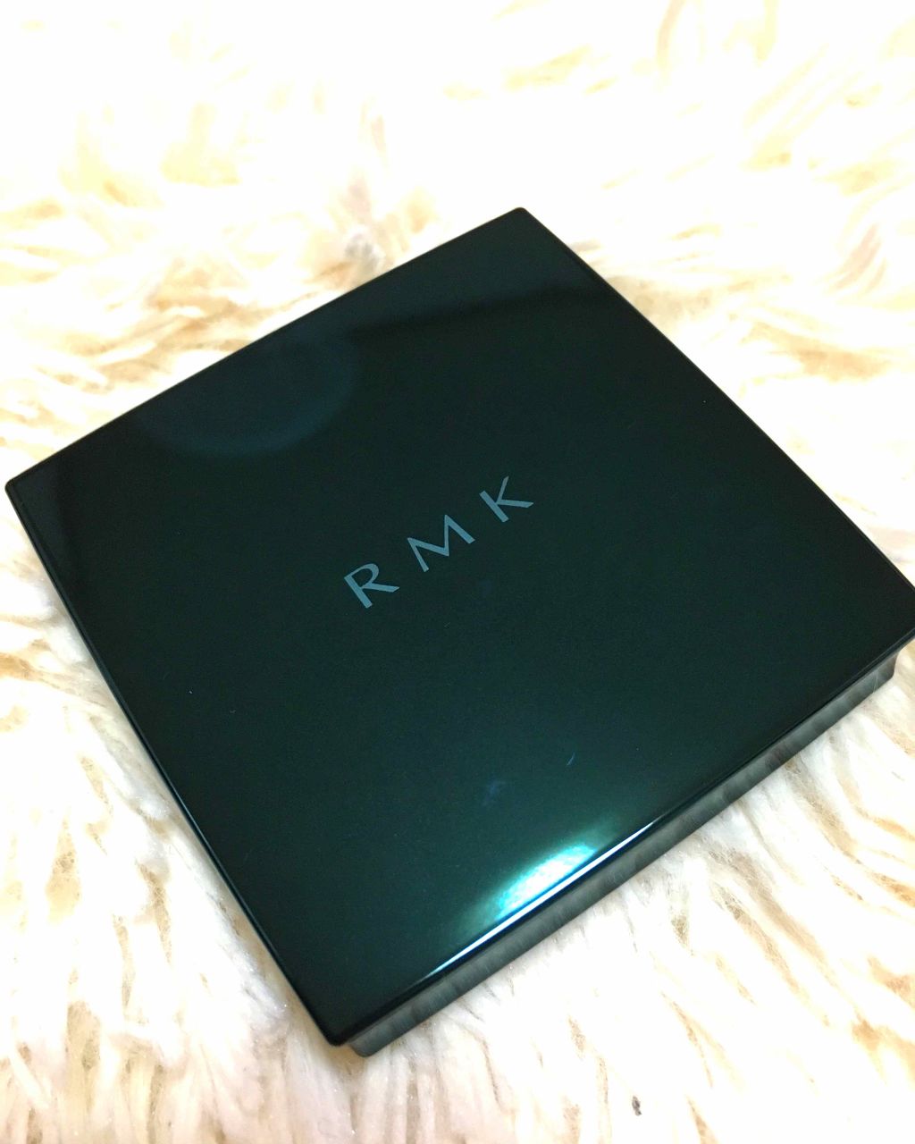 ムーンブルーム フィニッシングパウダー/RMK/プレストパウダーを使ったクチコミ（2枚目）
