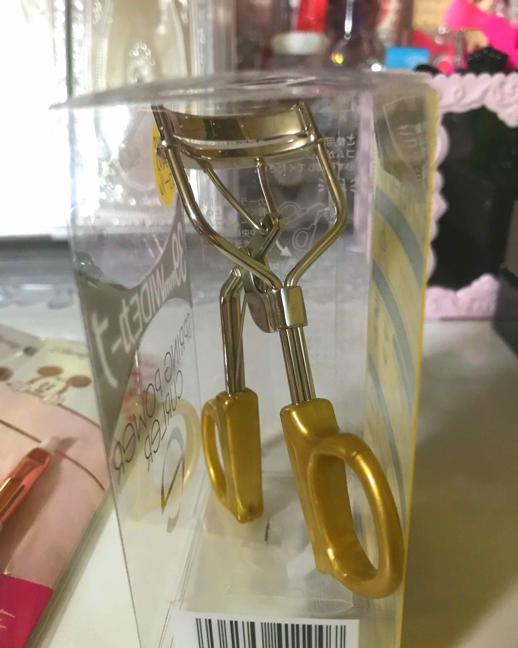 ごくふわっ ミッキーブラシ/DAISO/メイクブラシを使ったクチコミ（2枚目）