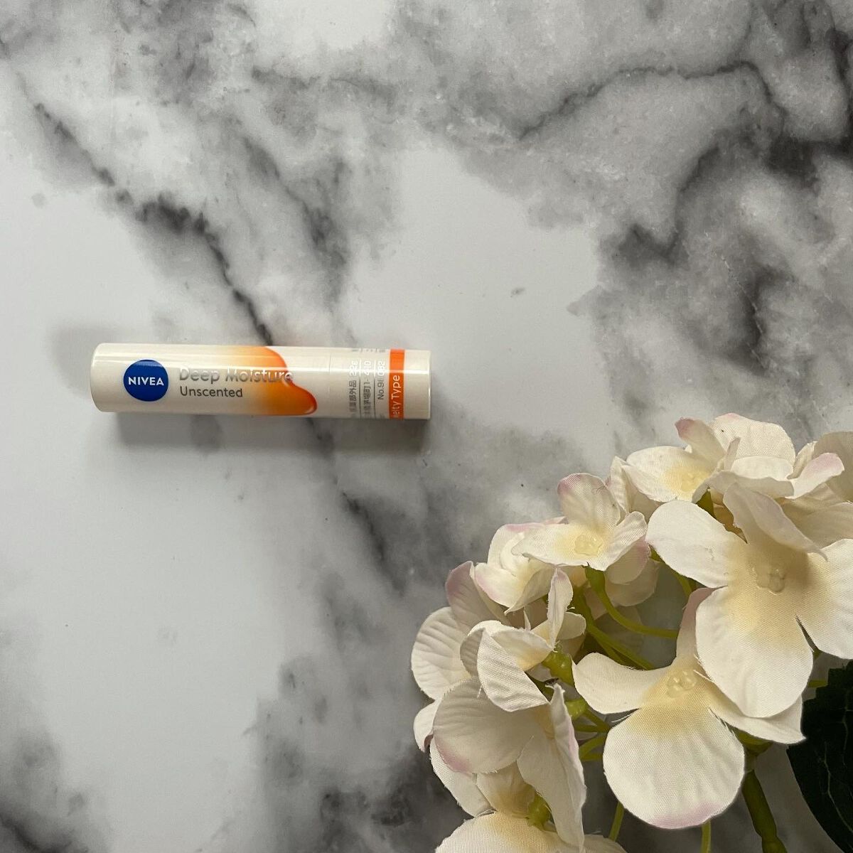 ニベア ディープモイスチャーリップ メルティタイプ/ニベア/リップクリームを使ったクチコミ（2枚目）