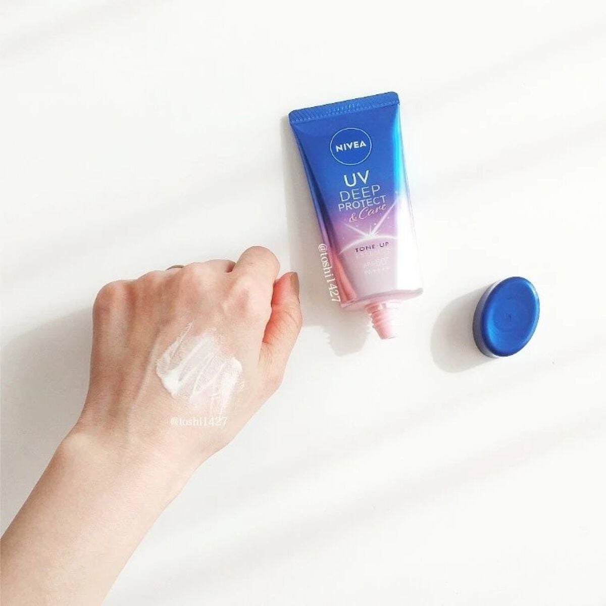 ニベアUV ディープ プロテクト&ケア トーンアップ エッセンス/ニベア/日焼け止めローションを使ったクチコミ(4枚目)
