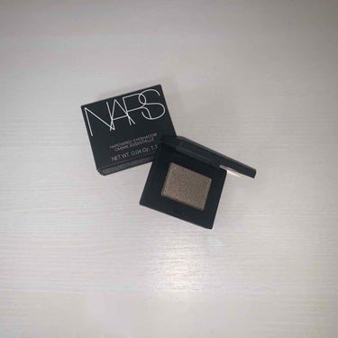 ハードワイヤードアイシャドー 5335/NARS/パウダーアイシャドウを使ったクチコミ（2枚目）