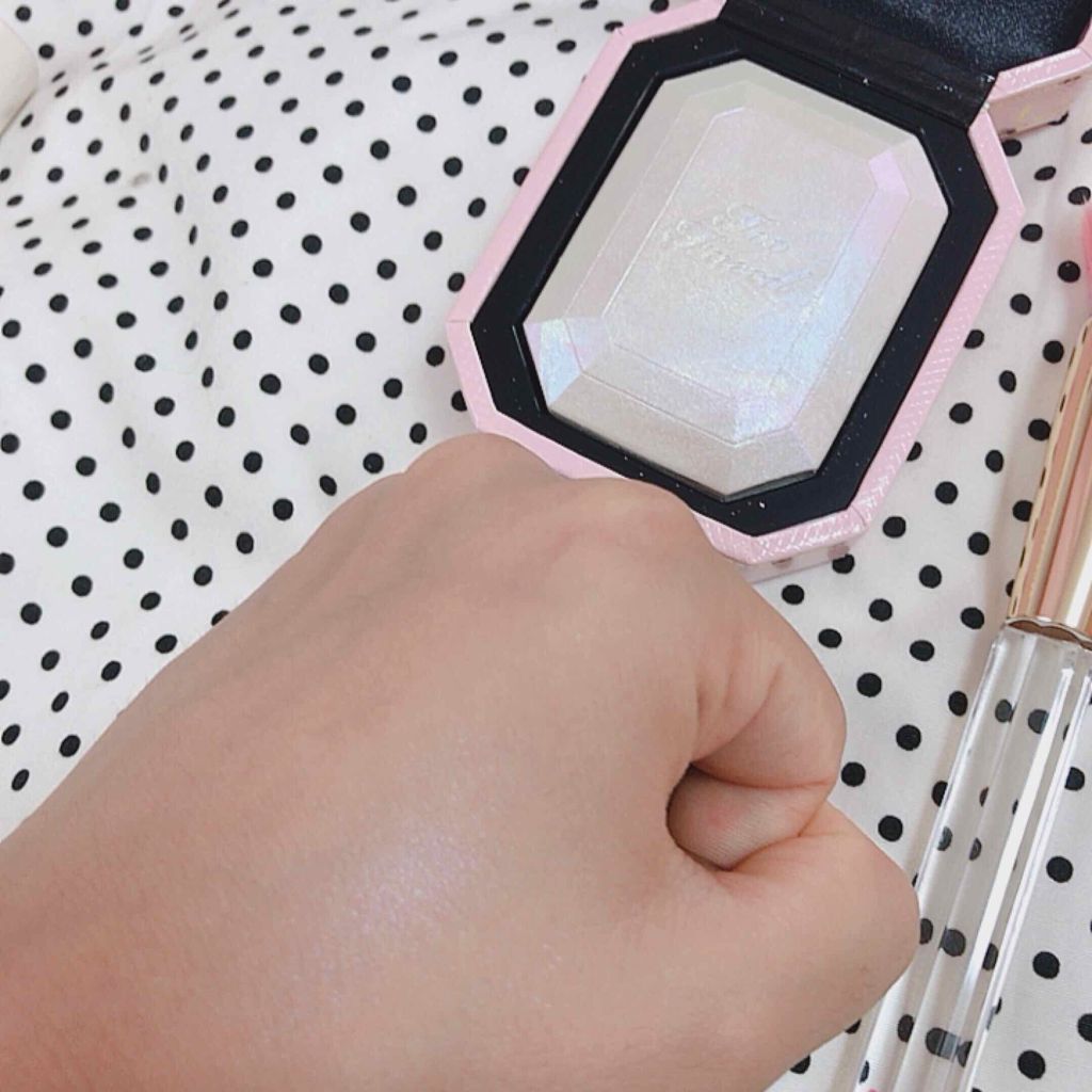 ダイヤモンドライト マルチユース ハイライター/Too Faced/パウダーハイライトを使ったクチコミ（3枚目）