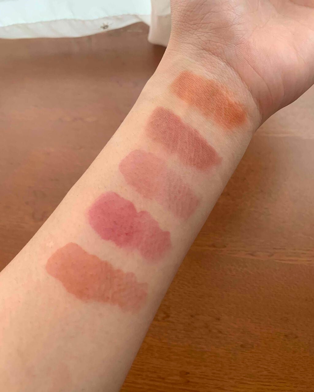 ジューシーラスティングティント/rom&nd/リップティントを使ったクチコミ(4枚目)