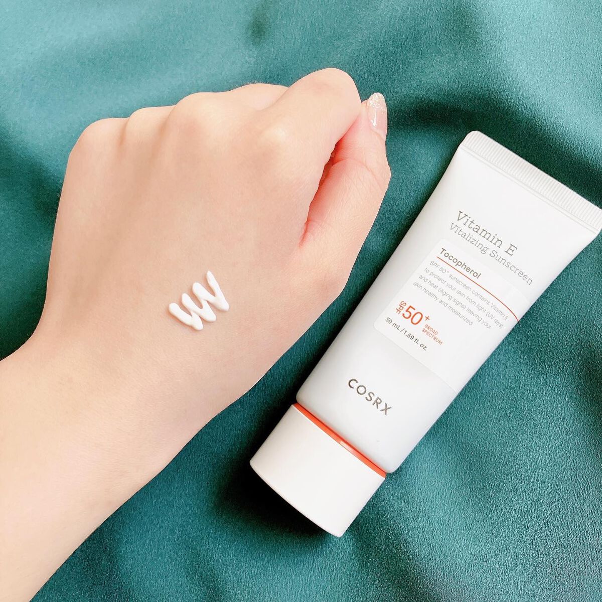 ビタミンEバイタライジングUVクリーム　SFP50＋/COSRX/日焼け止めクリームを使ったクチコミ（3枚目）