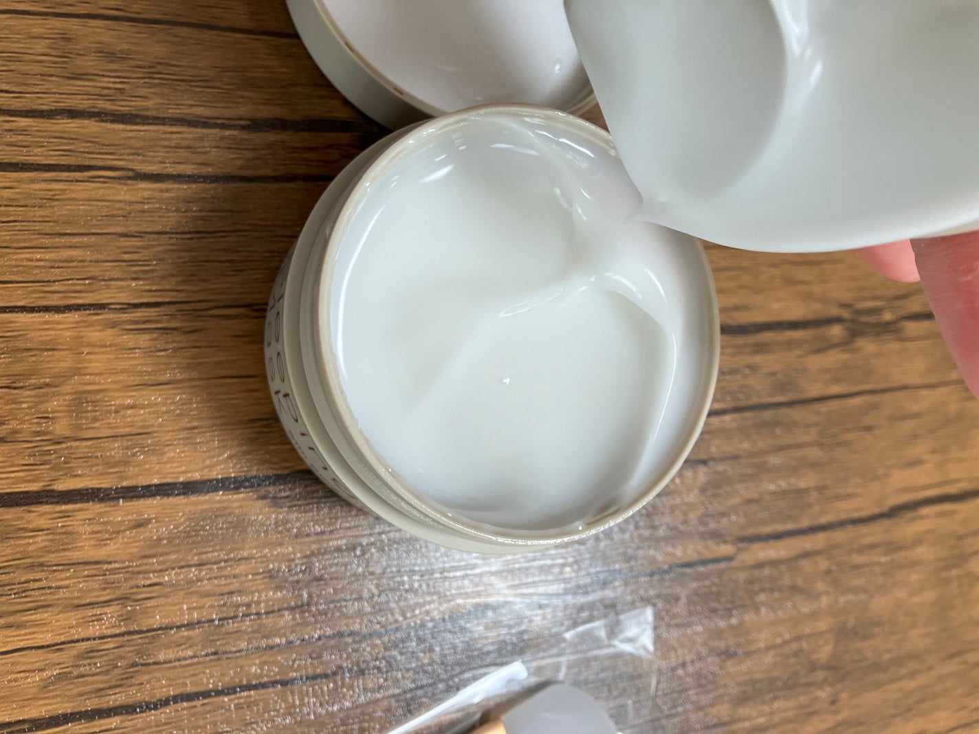 スリーピングマスク with CICA/b.glen/フェイスクリームを使ったクチコミ(3枚目)