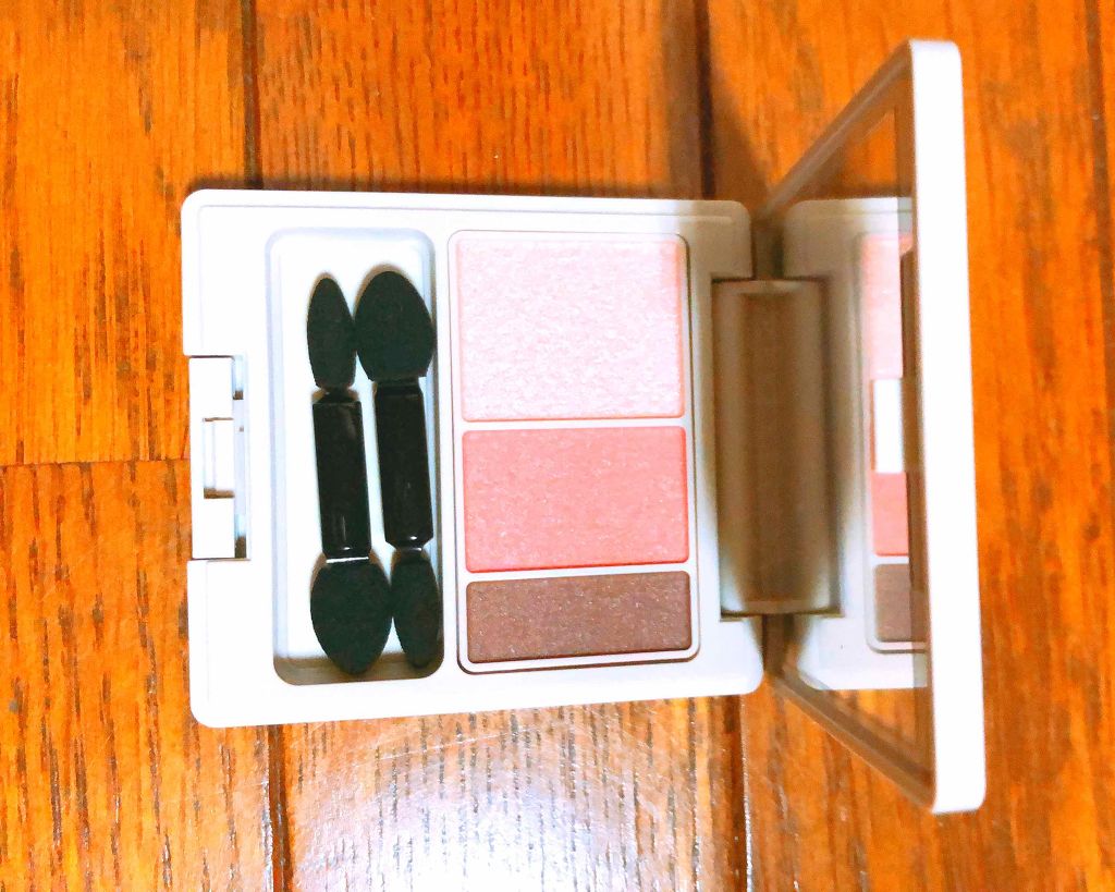 アイカラーパレット/ナチュラグラッセ/アイシャドウパレットを使ったクチコミ(2枚目)