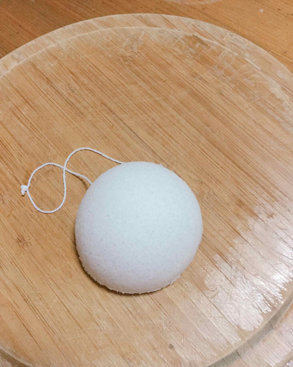 天然こんにゃくパフ/DAISO/その他スキンケアグッズを使ったクチコミ(2枚目)