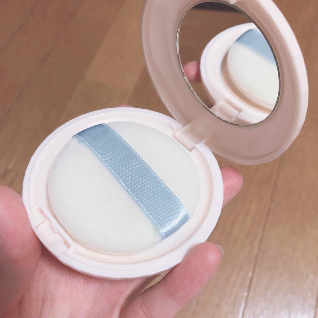 ミネラルBBパウダー BU(ブライトアップ)/毛穴パテ職人/プレストパウダーを使ったクチコミ(2枚目)