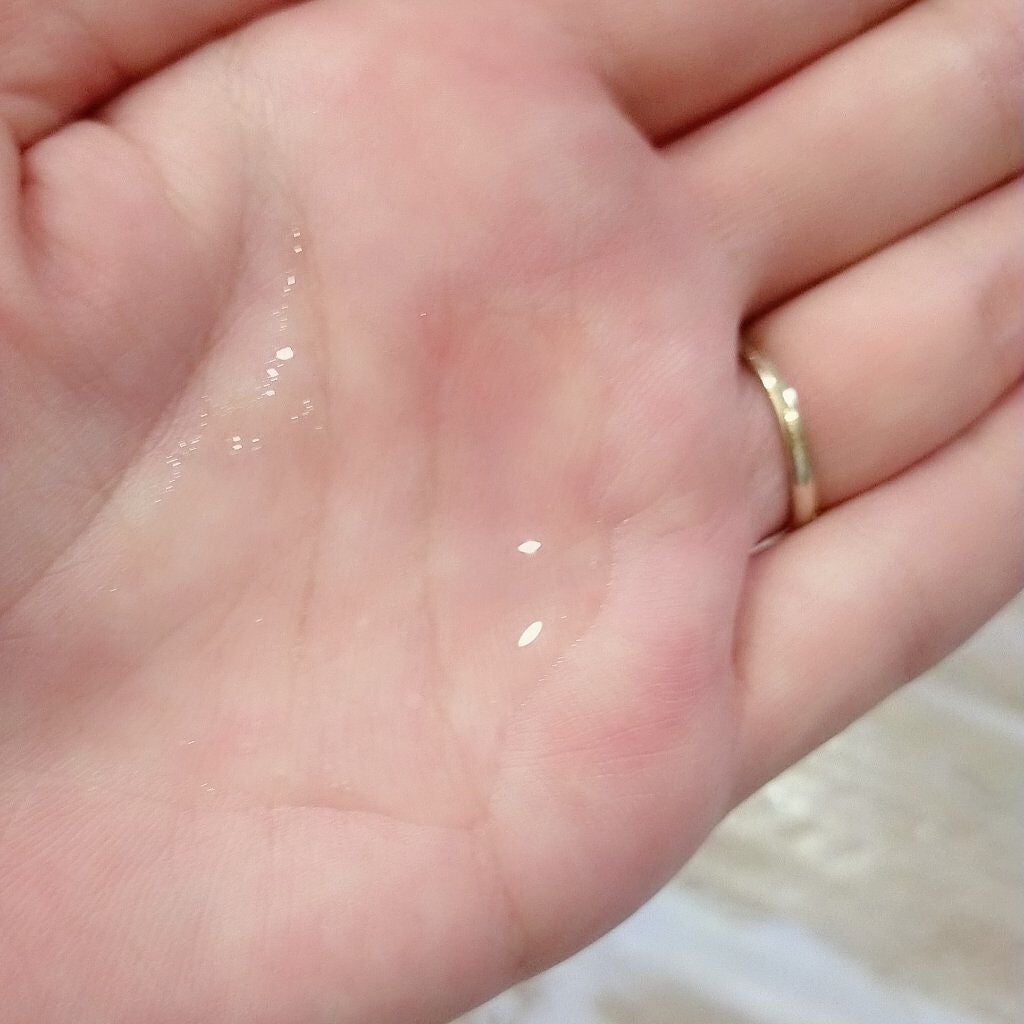 CCオイル/エッセンシャル/ヘアオイルを使ったクチコミ(4枚目)