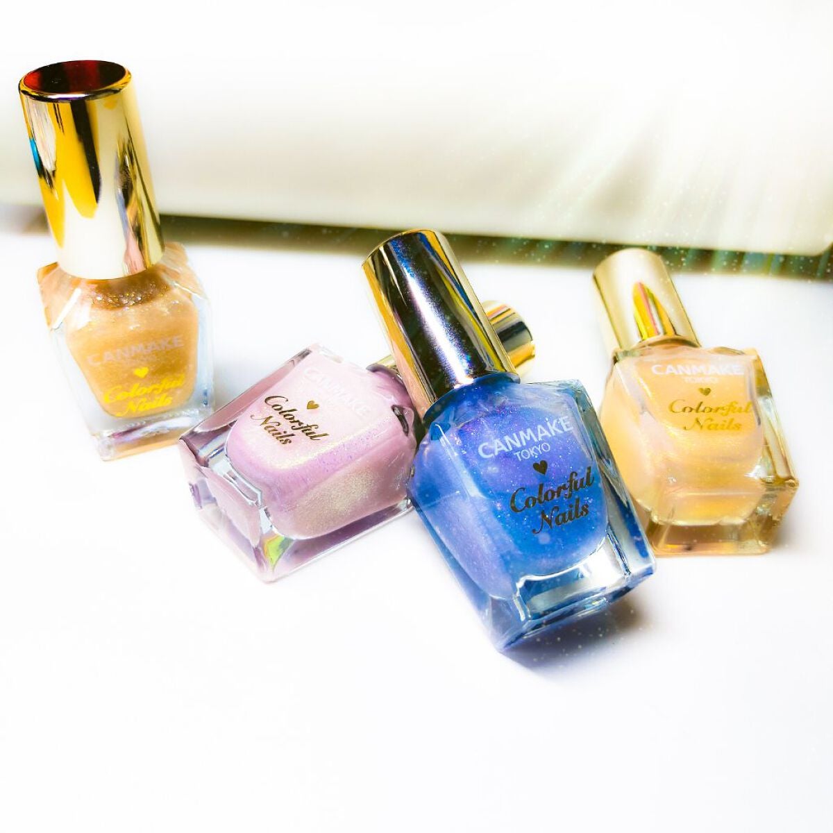 カラフルネイルズ/キャンメイク/マニキュアを使ったクチコミ(5枚目)