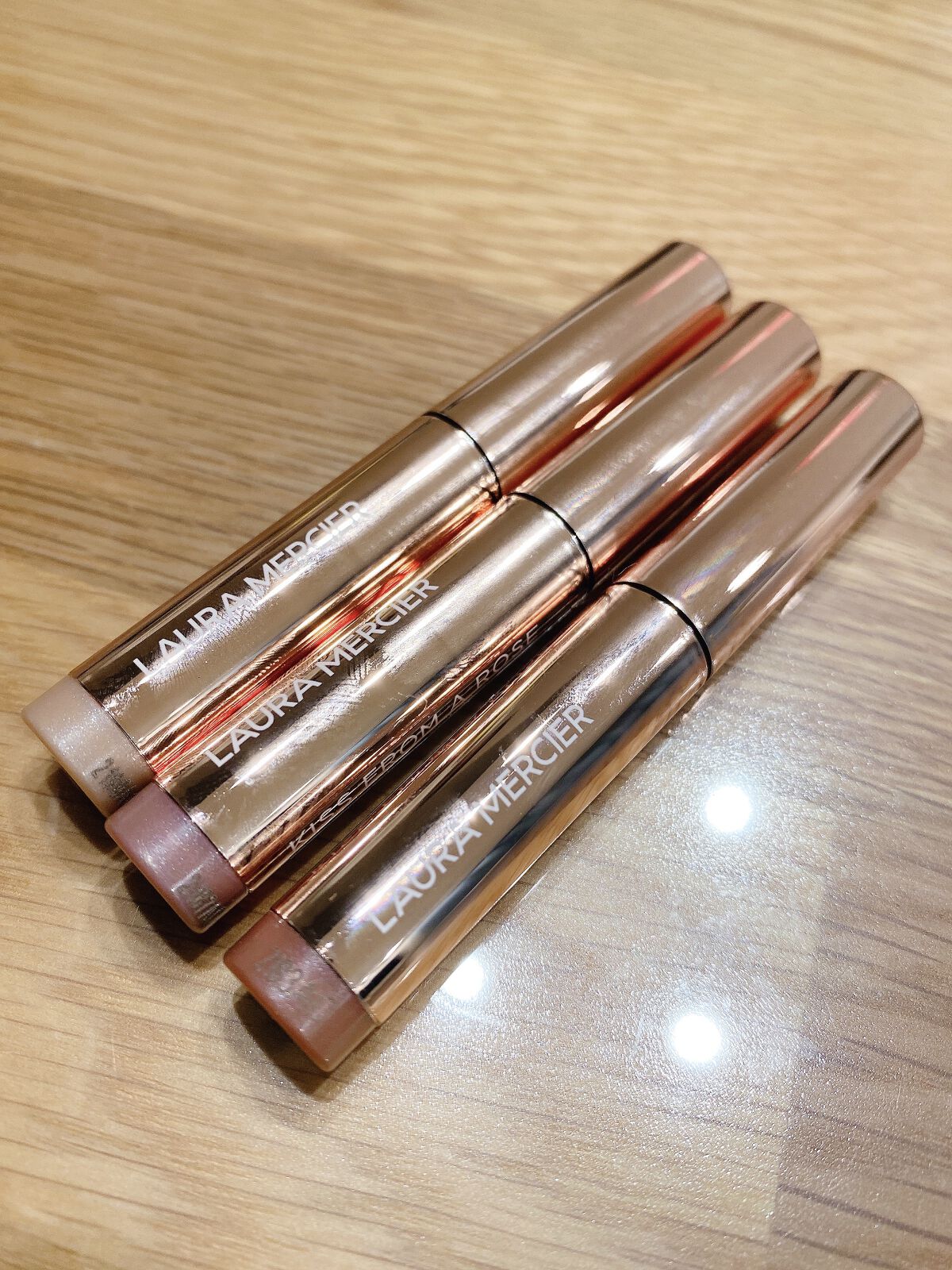 ザ ギフト オブ ア ローズ キャビアスティック トリオ/ローラ メルシエ/メイクアップキットを使ったクチコミ（2枚目）