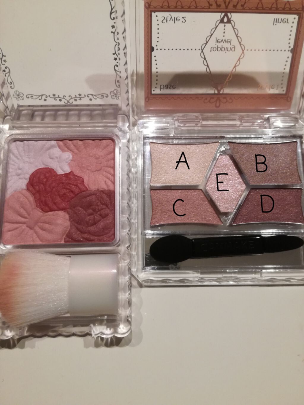 グロウフルールチークス/キャンメイク/パウダーチークを使ったクチコミ（2枚目）