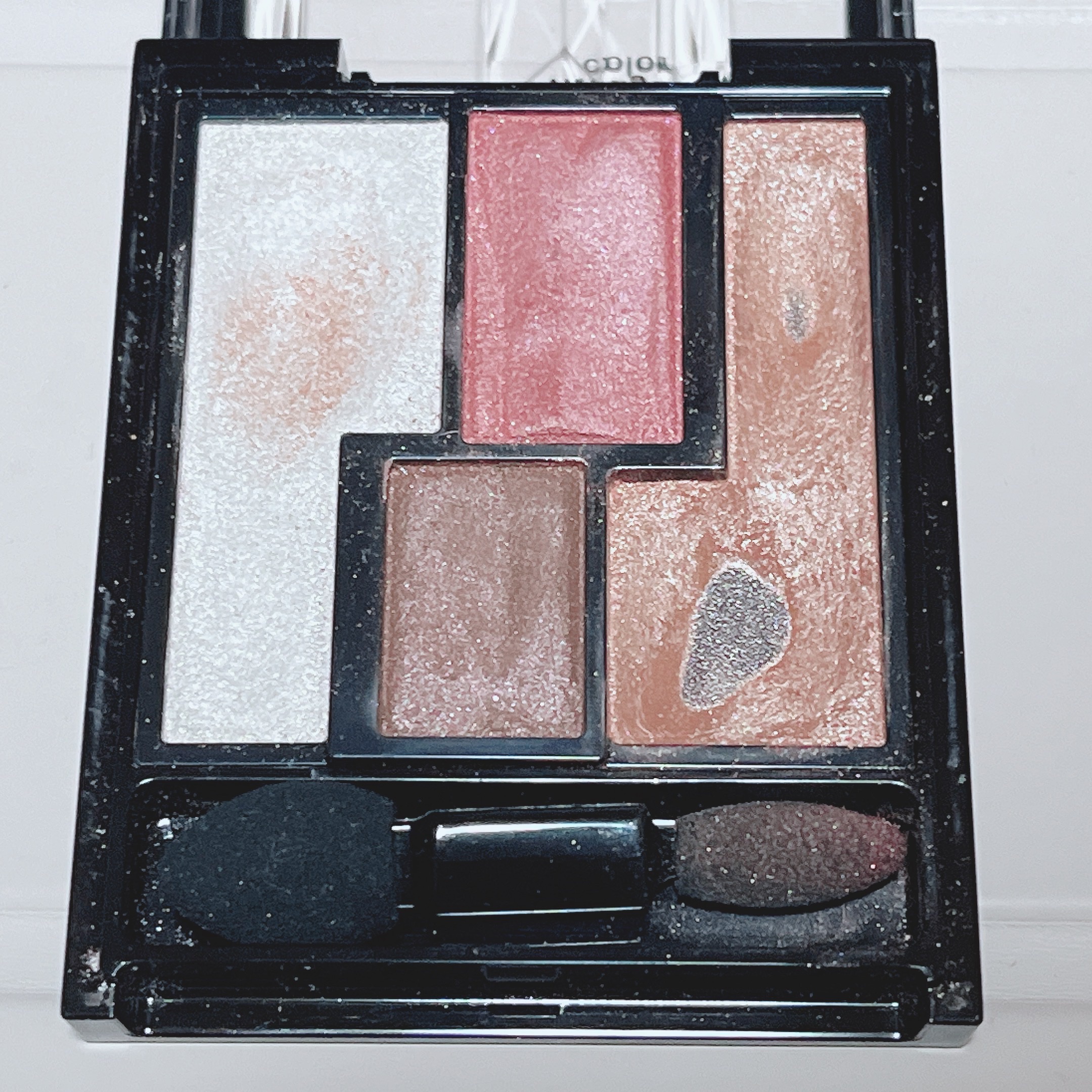 ヴィンテージモードアイズ/KATE/アイシャドウパレットを使ったクチコミ（3枚目）