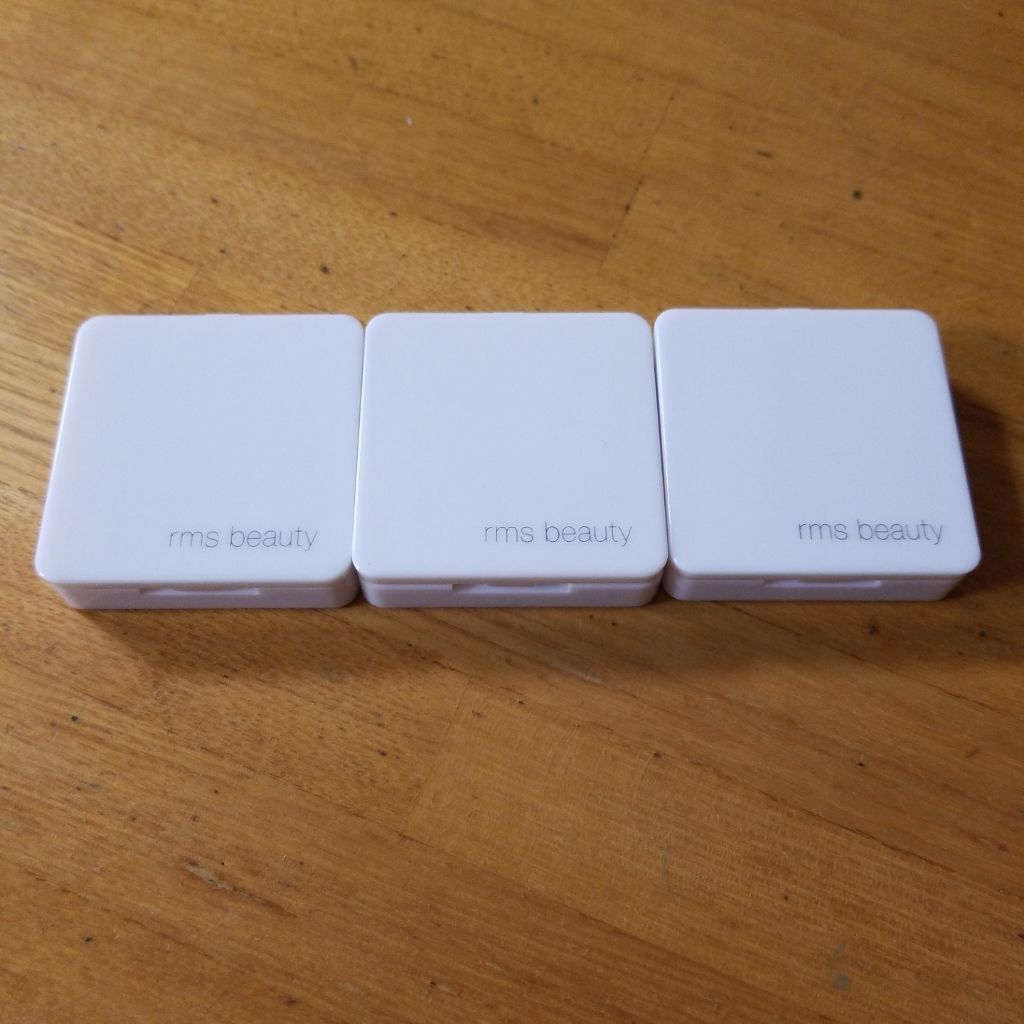 スウィフトシャドウ/rms beauty/単色アイシャドウを使ったクチコミ(1枚目)