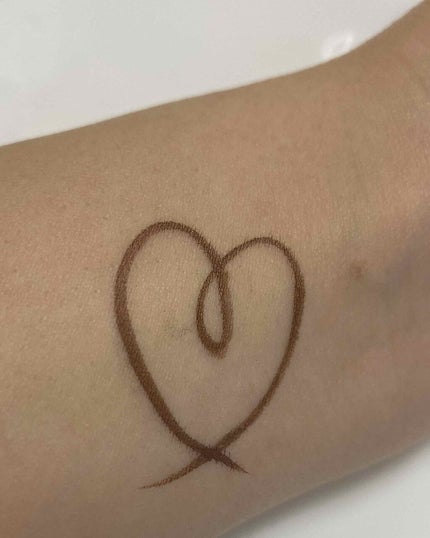 スキルレスライナー/LUMIURGLAS/リキッドアイライナーを使ったクチコミ(3枚目)