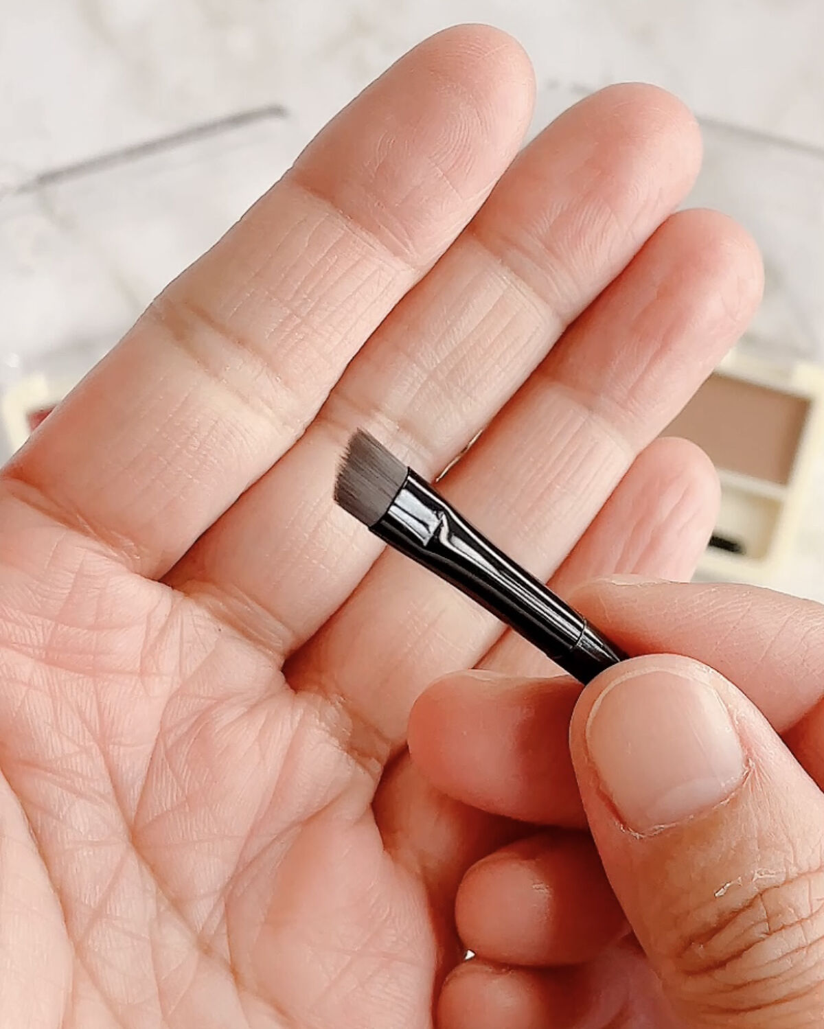 ＆.眉ジェルベース ピンクブラウン/DAISO/その他アイブロウを使ったクチコミ（2枚目）