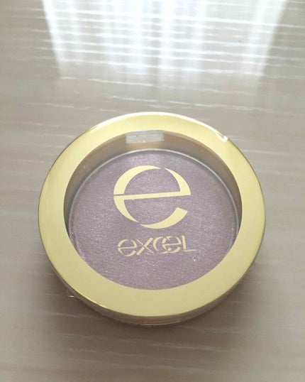 シャイニーシャドウ N/excel/単色アイシャドウを使ったクチコミ(1枚目)