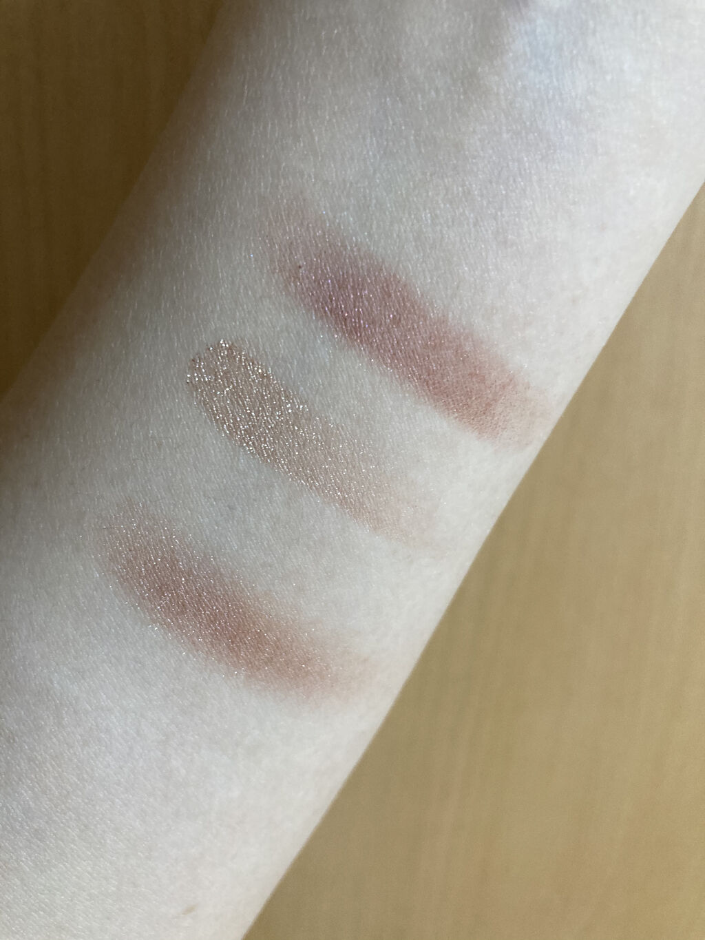 スモール アイシャドウ/M・A・C/単色アイシャドウを使ったクチコミ（3枚目）