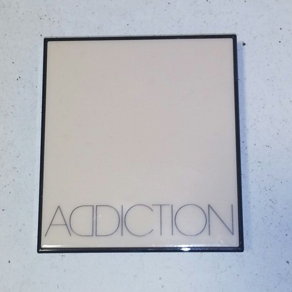パーフェクト コンシーラー コンパクト/ADDICTION/パレットコンシーラーを使ったクチコミ(2枚目)