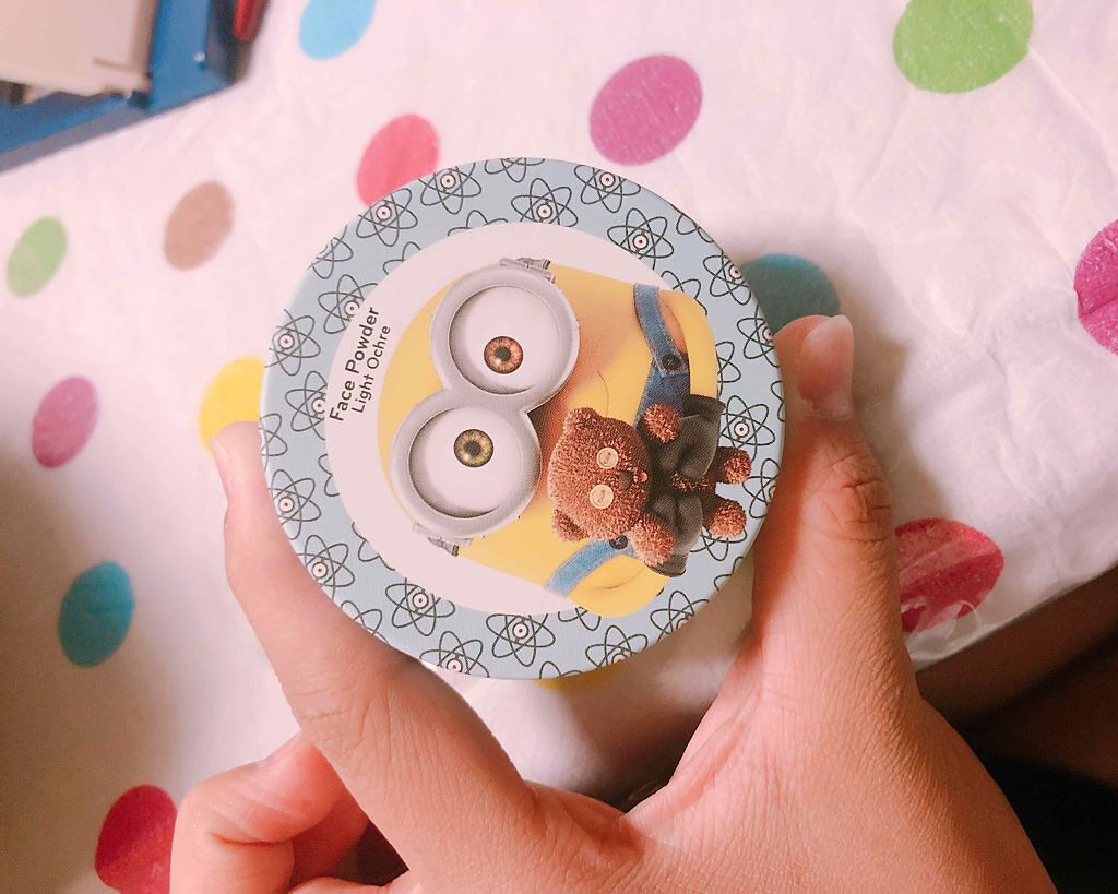 ミニオン フェイスパウダー/しまむら/プレストパウダーを使ったクチコミ（1枚目）