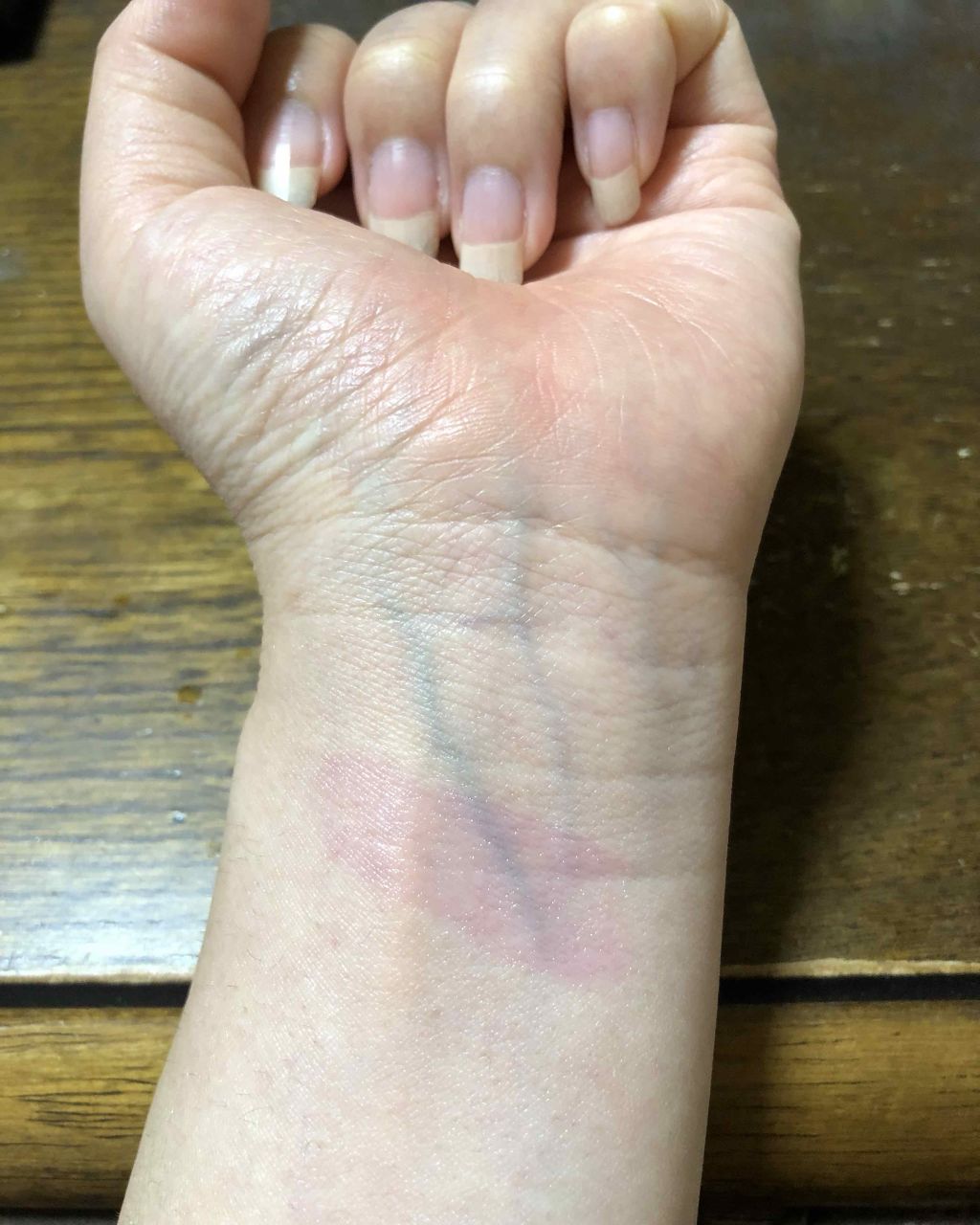 リップケアティント/DHC/リップクリームを使ったクチコミ（3枚目）