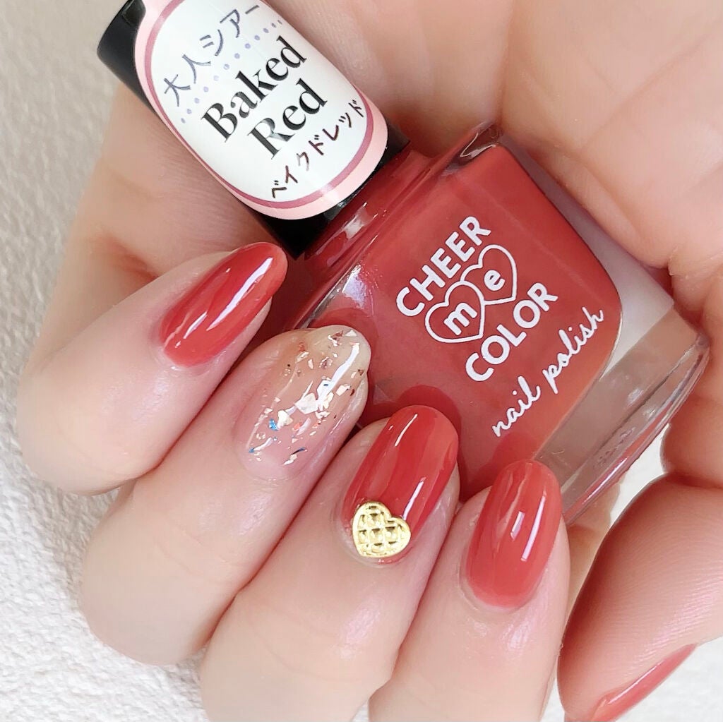 ネイルホリック パーティーフレーク/ネイルホリック/マニキュアを使ったクチコミ(3枚目)