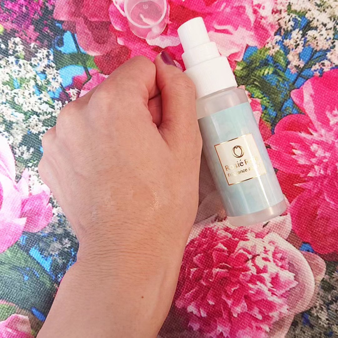 フレグランスアルコールスプレー/ロジェ・ロジェ/その他を使ったクチコミ(4枚目)