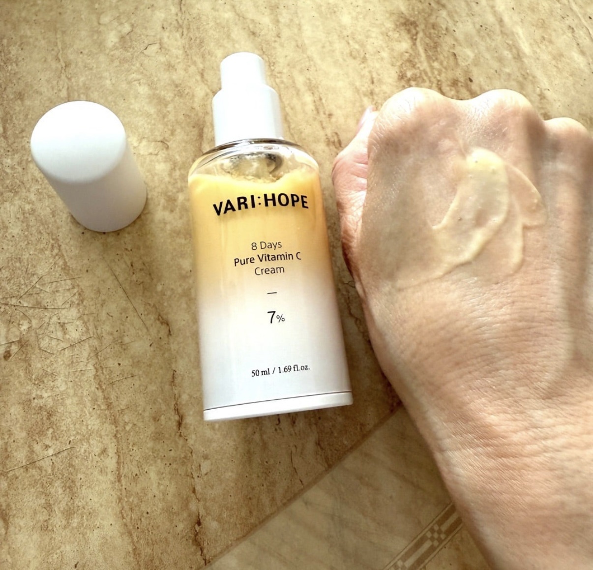 ８デイズ ピュアビタミンCクリーム/VARI:HOPE/フェイスクリームを使ったクチコミ（1枚目）