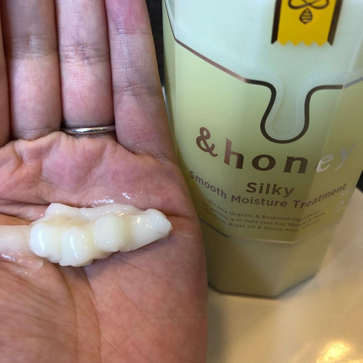 シルキー　スムースモイスチャー　シャンプー　1.0/ヘアトリートメント　2.0 ヘアトリートメント本体445g/&honey/市販シャンプーを使ったクチコミ（3枚目）