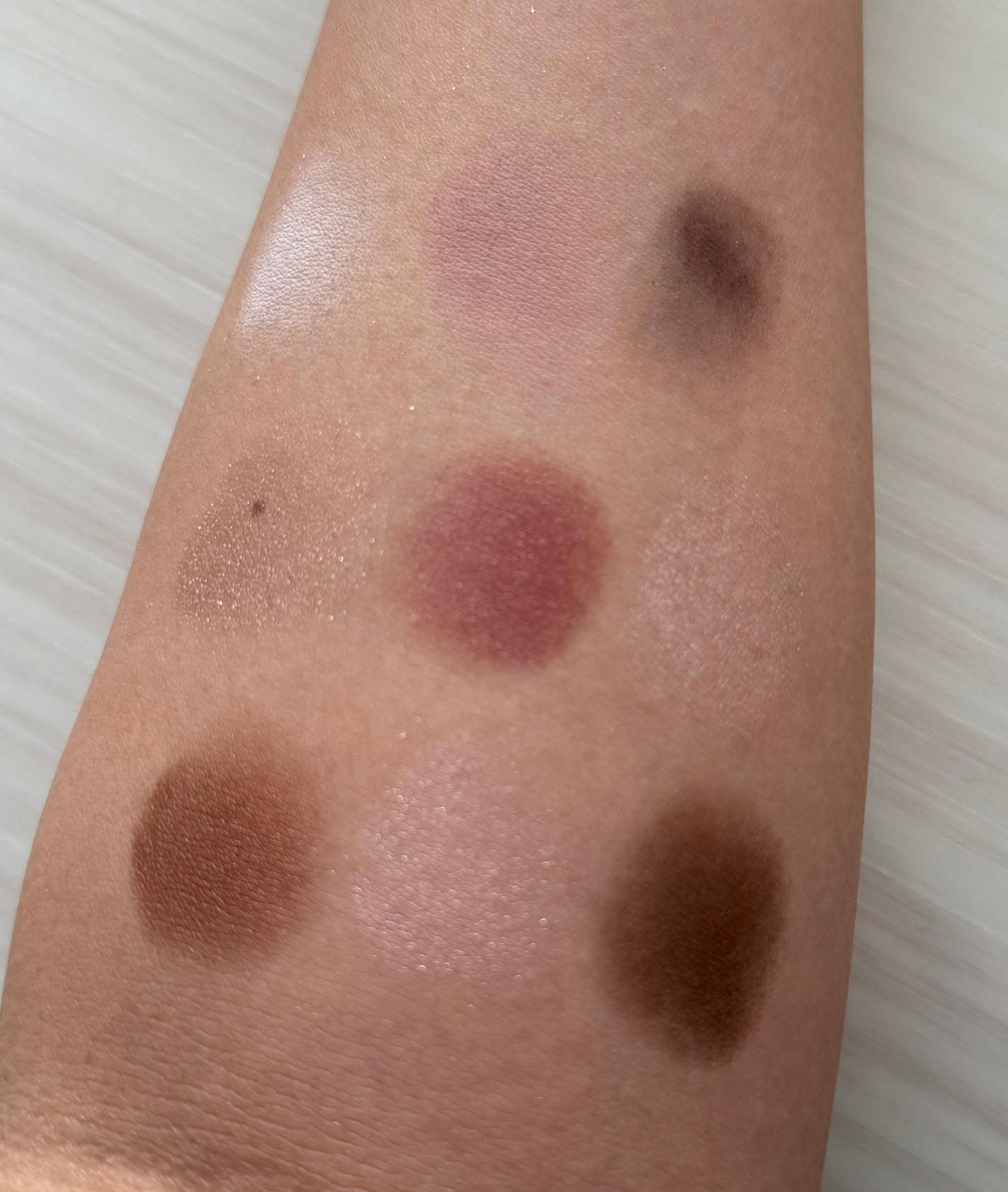 スターライト ドリームス アイシャドウ パレット /ローラ メルシエ/アイシャドウパレットを使ったクチコミ(3枚目)