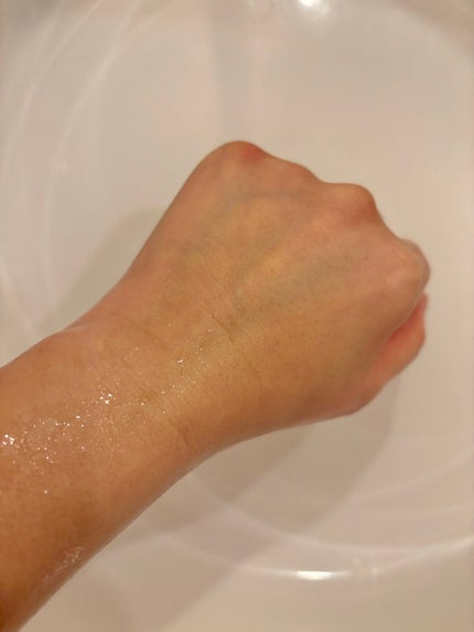 キューミースウィートボムホワイトクリーム/AGARISM/ボディクリームを使ったクチコミ(4枚目)