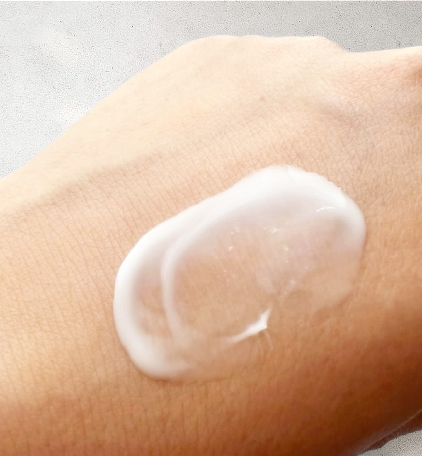 ハンド＆ネイルクリーム  スウィーティー 75ML/カミール/ハンドクリームを使ったクチコミ（3枚目）