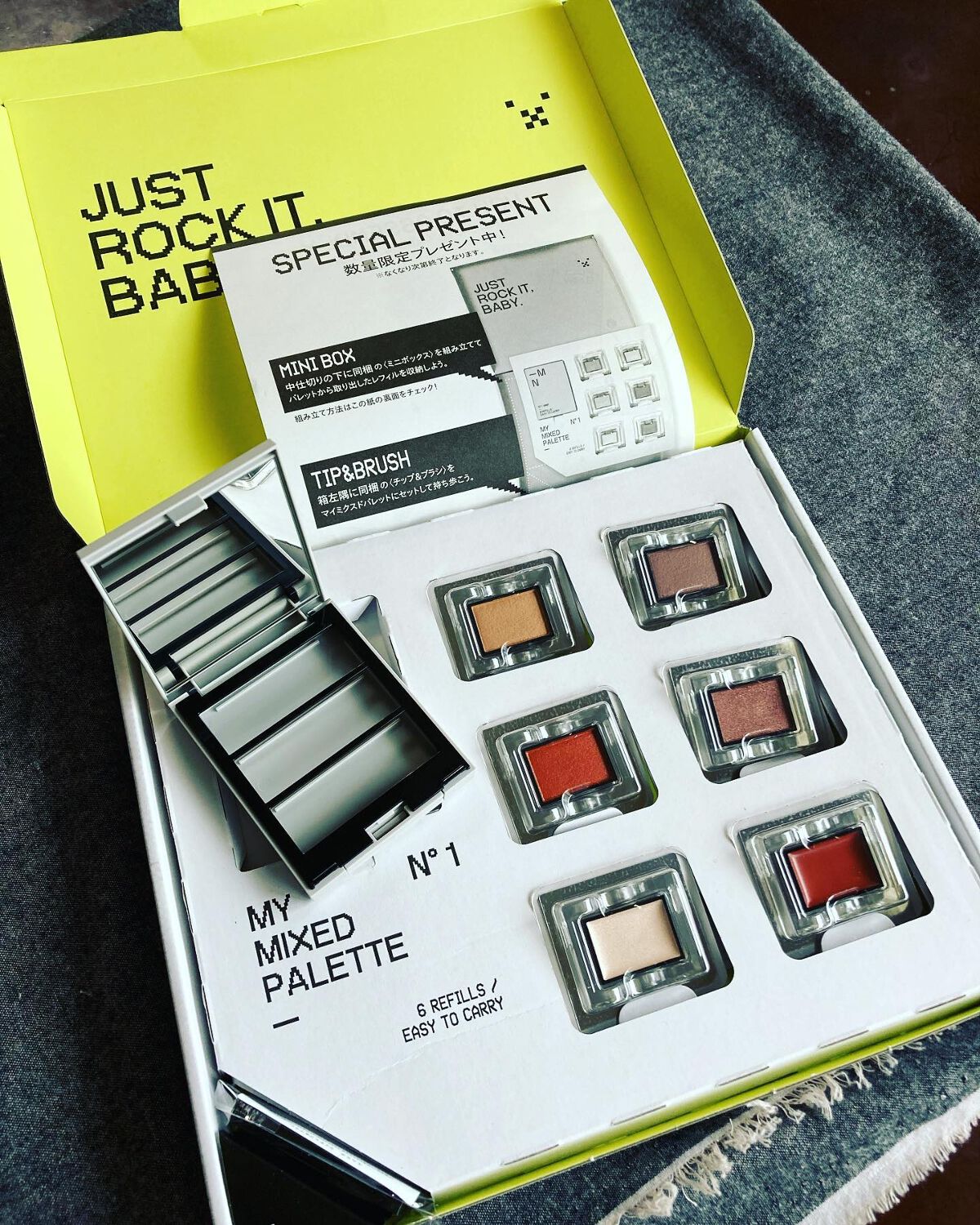 megu on LIPS 「カスタムできるアイシャドウ♡↓アイシャドウ、リップ&チーク、ハ..」(2枚目)