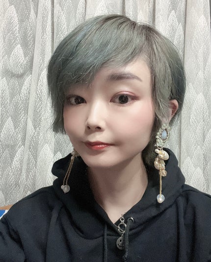 マルチグリッターカラー/ENBAN TOKYO/単色アイシャドウを使ったクチコミ(4枚目)