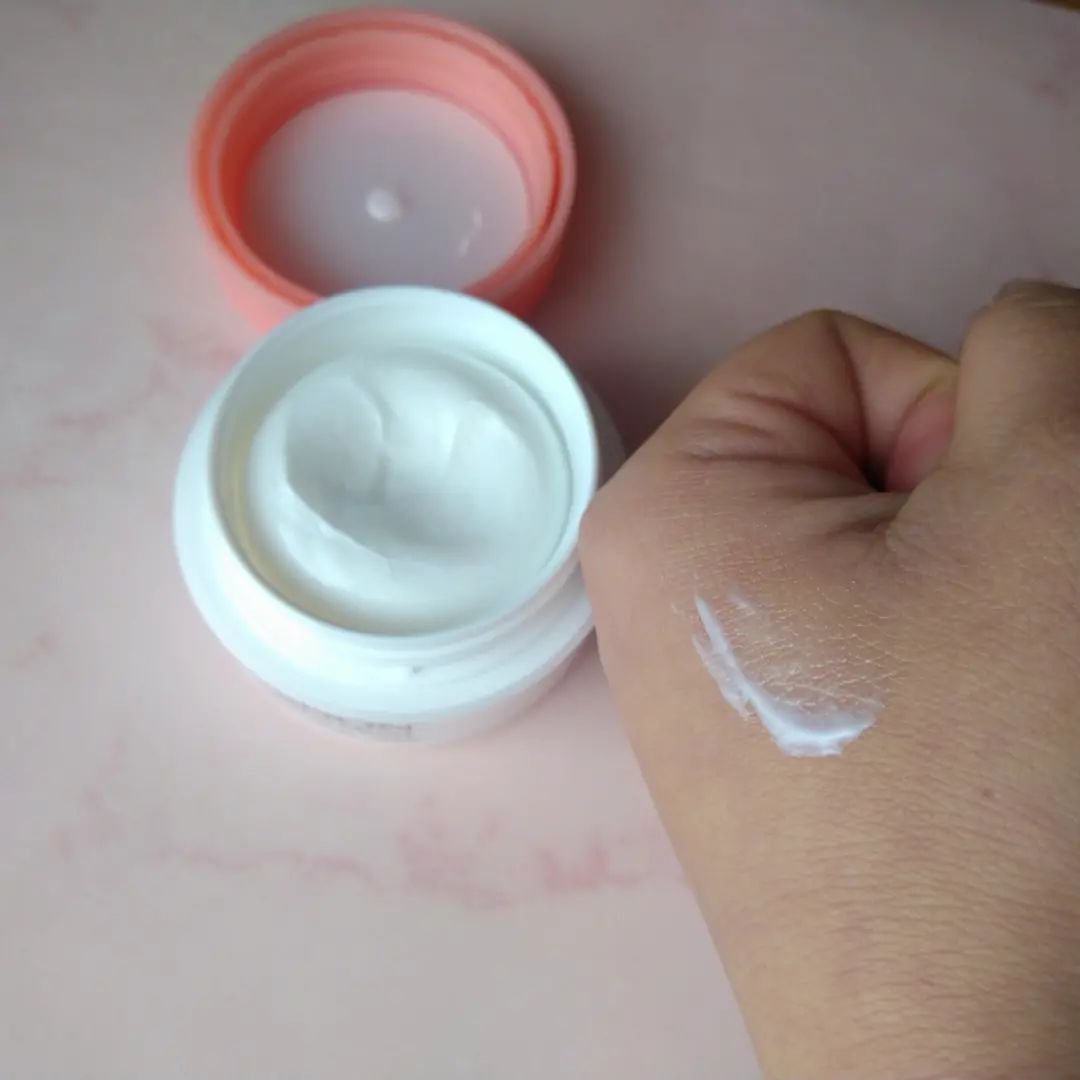 ミノン アミノモイスト エイジングケア アイクリーム/ミノン/アイケア・アイクリームを使ったクチコミ（2枚目）