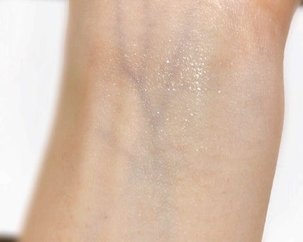 プリズム パウダーアイカラー/リンメル ロンドン/単色アイシャドウを使ったクチコミ(3枚目)