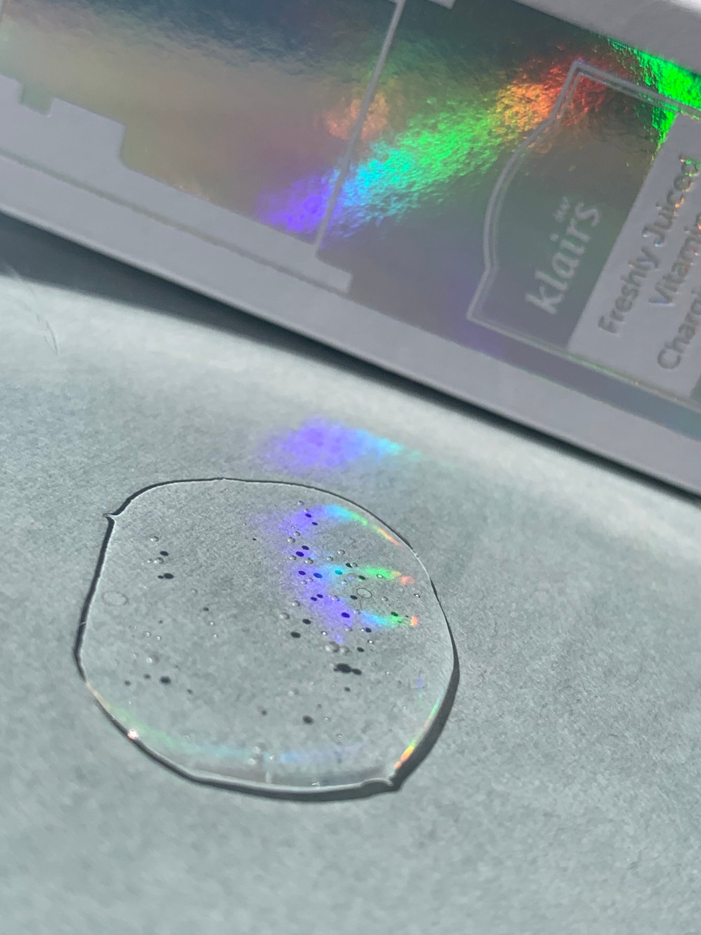 フレッシュリージュースドビタミンチャージングセラム(30ml)/Klairs/美容液を使ったクチコミ(4枚目)