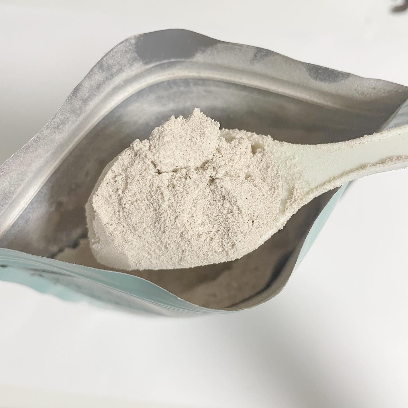 プロテインシェイク チョコレート/BAMBI WATER/その他プロテインを使ったクチコミ(3枚目)