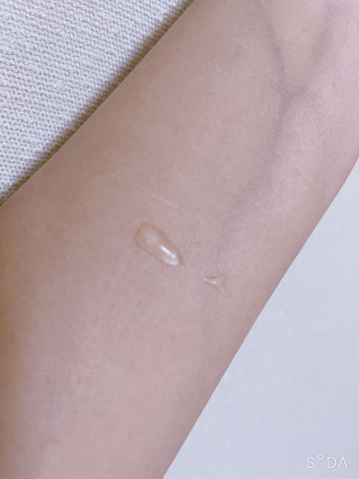 ラディアント タッチ ブラープライマー SILVER/YVES SAINT LAURENT BEAUTE/化粧下地を使ったクチコミ（2枚目）