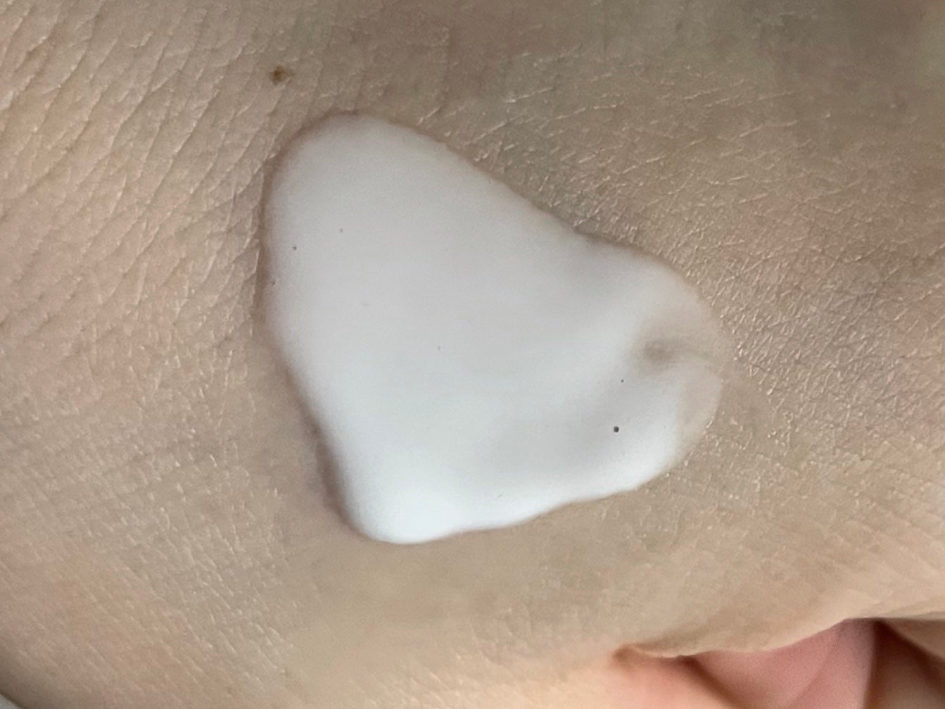 ニベア プレミアムボディミルク リペア/ニベア/ボディミルクを使ったクチコミ(2枚目)