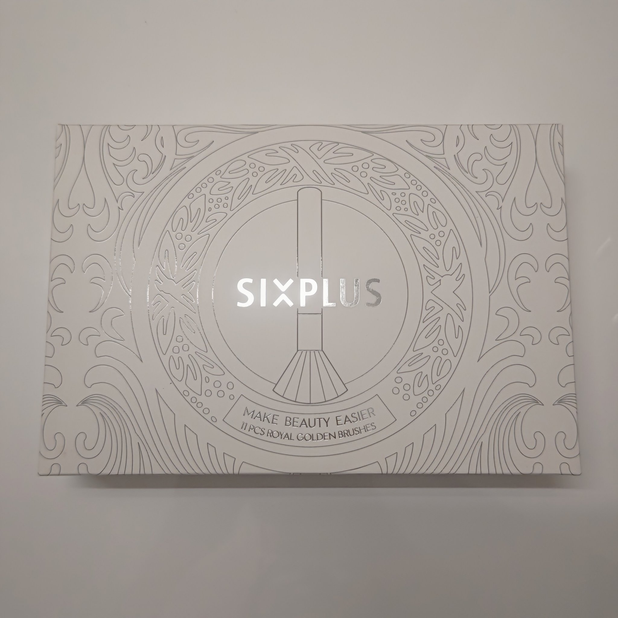 貴族のゴールド メイクブラシ11本セット 化粧ポーチ付き ゴールド×ブラック/SIXPLUS/メイクブラシを使ったクチコミ（2枚目）