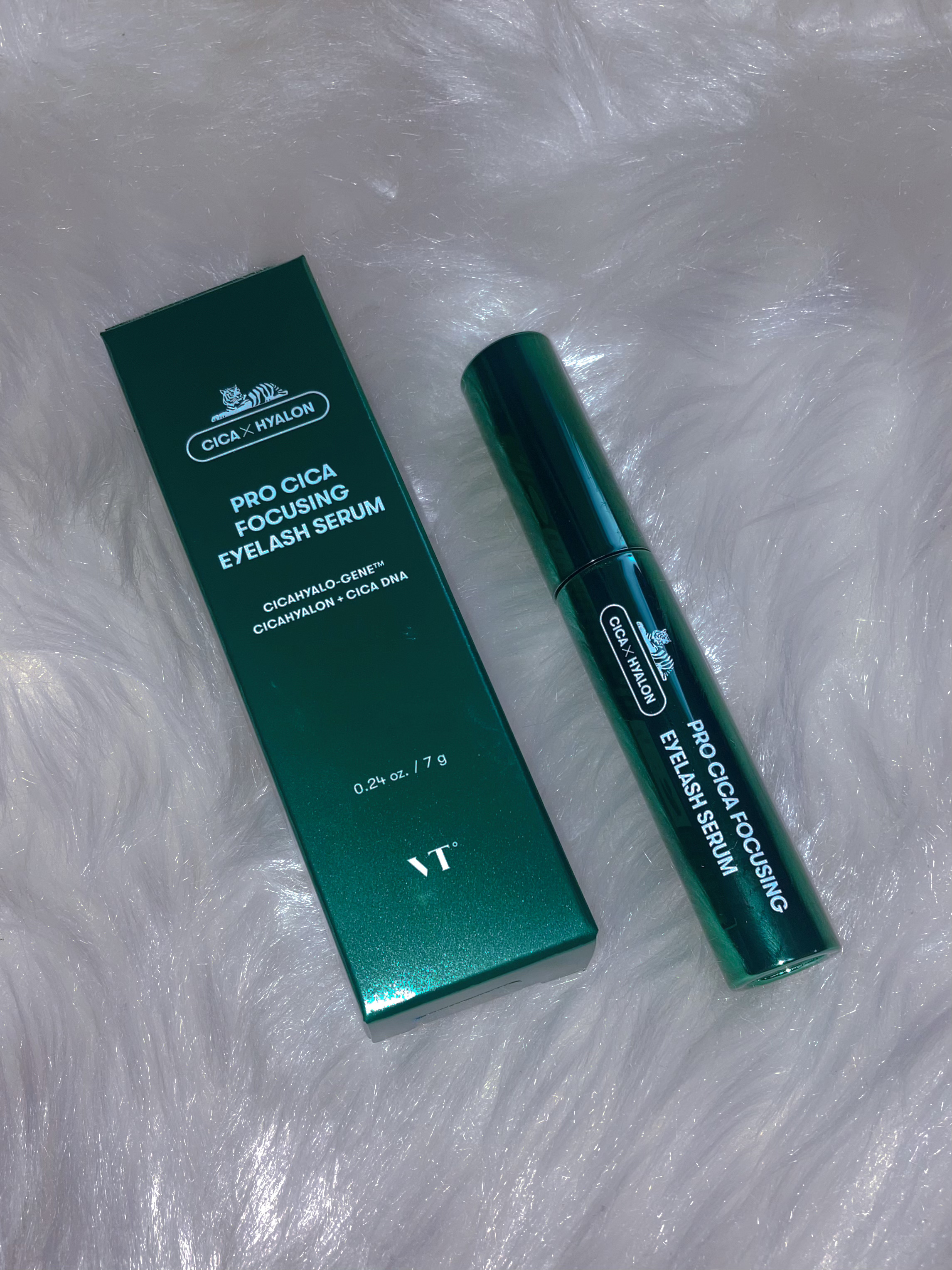 プロCICA フォーカシングアイラッシュセラム/VT/まつげ美容液を使ったクチコミ（3枚目）