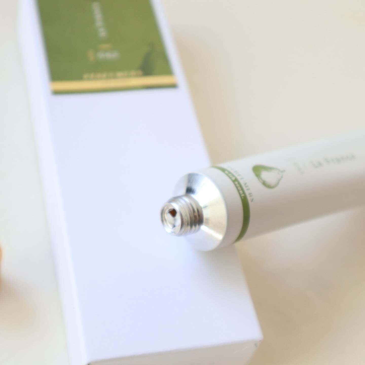 ハンド&ボディクリーム/PERFUMERS/ハンドクリームを使ったクチコミ（2枚目）