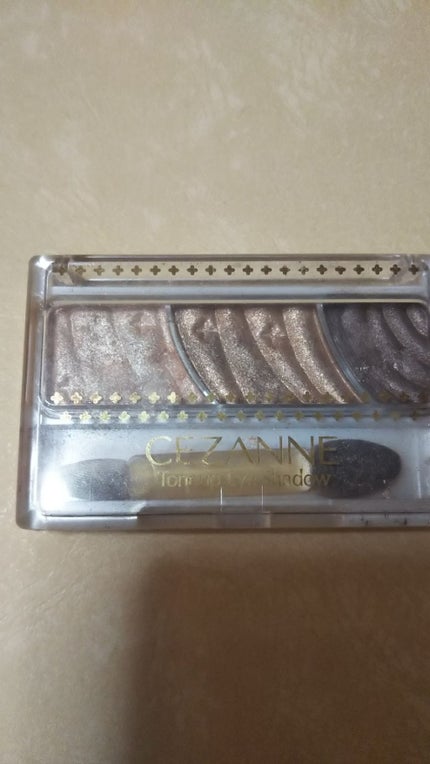 トーンアップアイシャドウ/CEZANNE/アイシャドウパレットを使ったクチコミ(1枚目)
