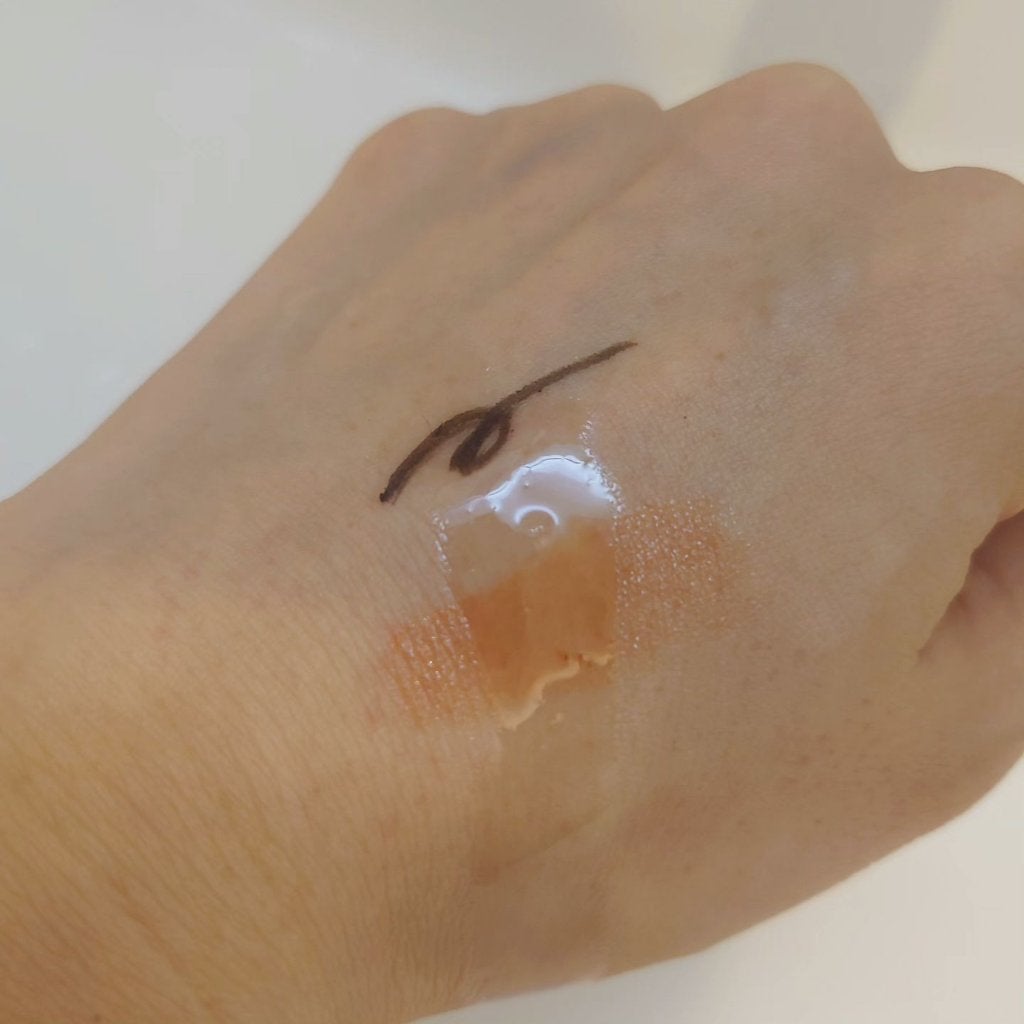 sparkle_sounds_vuk3 on LIPS 「ビオレザクレンズオイルメイク落としをいただき使用しました。デザ..」(5枚目)