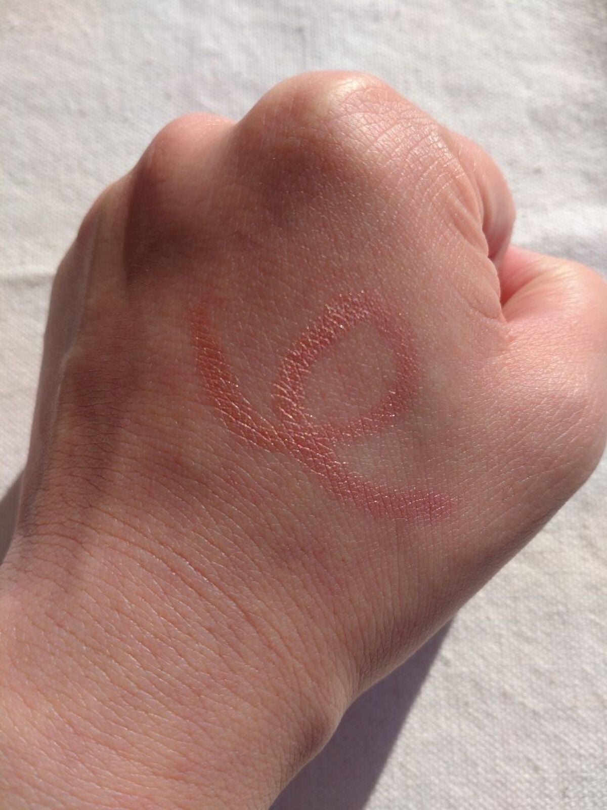 グリームオンフィットシャドウ/excel/スティックアイシャドウを使ったクチコミ(3枚目)