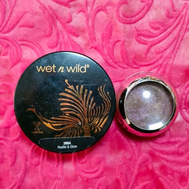 MegaGlo Loose Highlighting Powder/wet 'n' wild/ルースパウダーを使ったクチコミ（2枚目）